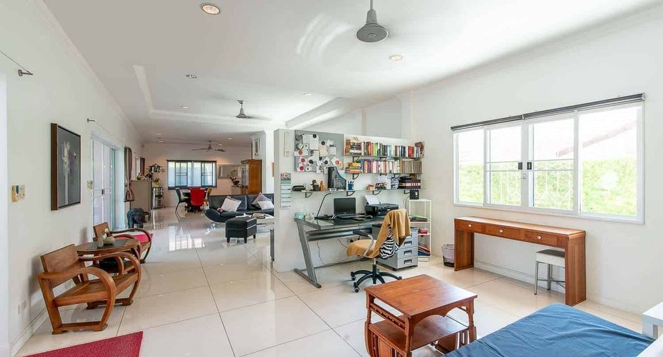 For sale 2 bedrooms villa in Hua Hin, Prachuap Khiri Khan