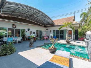For sale 2 bedrooms villa in Hua Hin, Prachuap Khiri Khan