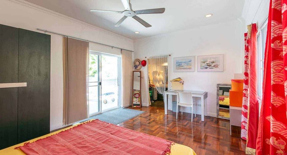 For sale 2 bedrooms villa in Hua Hin, Prachuap Khiri Khan