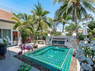 For sale 2 bedrooms villa in Hua Hin, Prachuap Khiri Khan