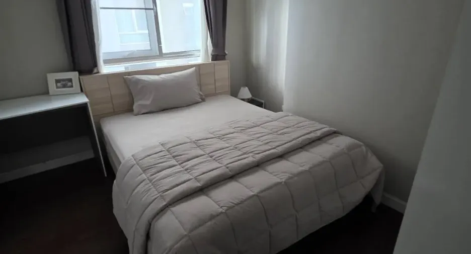 For sale and for rent 3 bedrooms condo in Huai Khwang, Bangkok