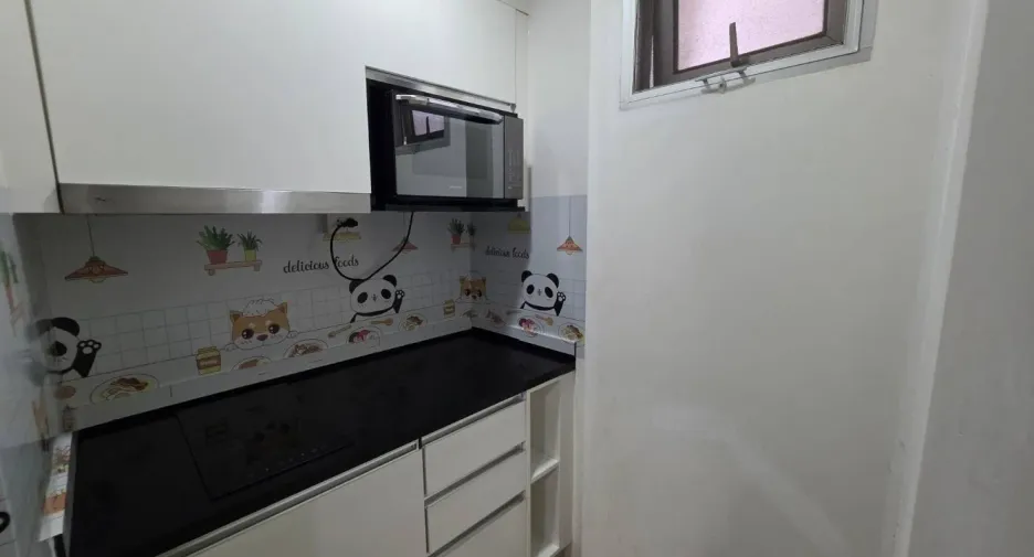 For sale and for rent 3 bedrooms condo in Huai Khwang, Bangkok