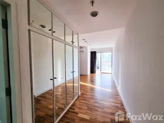 Аренда 3 спальни апартаменты в Сатхон, Бангкок