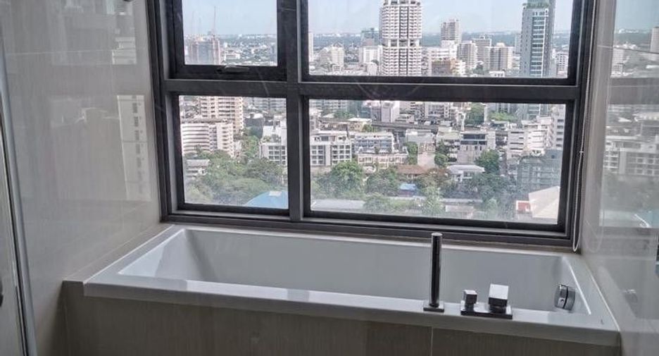 ขาย 2 ห้องนอน คอนโด ใน วัฒนา, กรุงเทพฯ