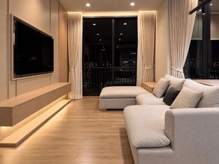 For rent 2 bedrooms condo in Phra Khanong, Bangkok