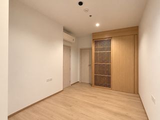 For rent 2 bedrooms condo in Phra Khanong, Bangkok