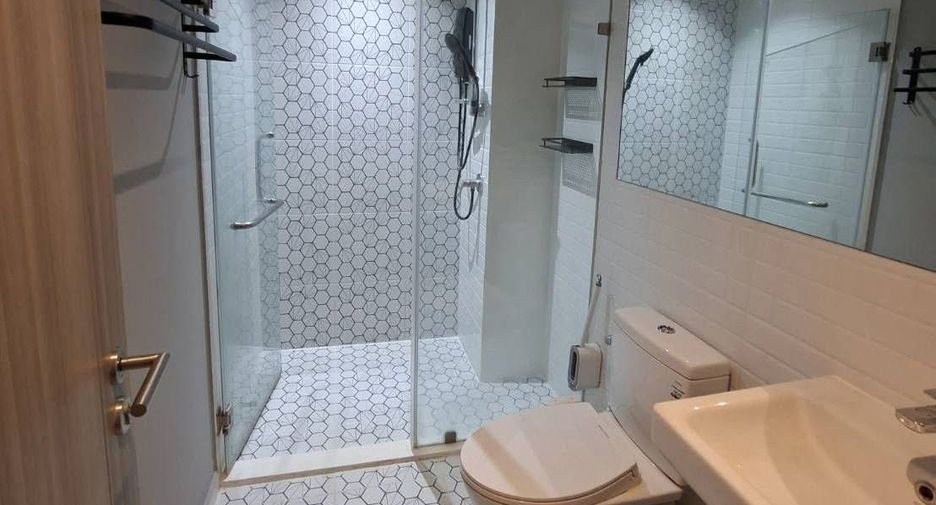 For sale 2 bedrooms condo in Chom Thong, Bangkok