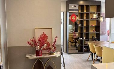 For rent 2 bedrooms condo in Huai Khwang, Bangkok