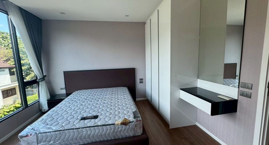 For rent 2 bedrooms condo in Mueang Chiang Mai, Chiang Mai