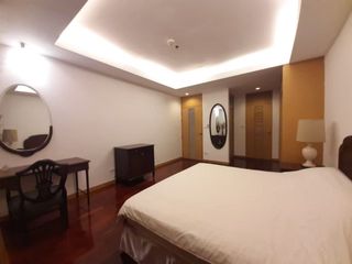 For rent 3 bedrooms apartment in Sathon, Bangkok