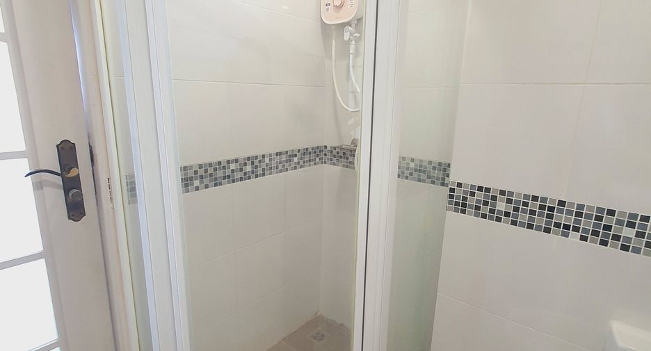 For rent and for sale 2 bedrooms condo in Mueang Samut Prakan, Samut Prakan