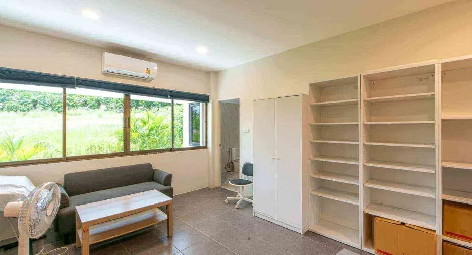 For sale 3 bedrooms house in Cha Am, Phetchaburi