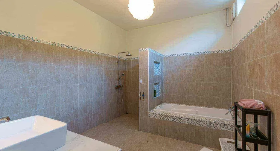 For sale 3 bedrooms house in Cha Am, Phetchaburi