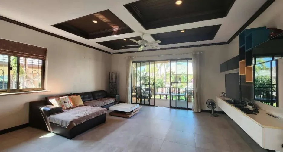 Villa zum Kauf mit 3 Zimmer in Cha Am, Phetchaburi