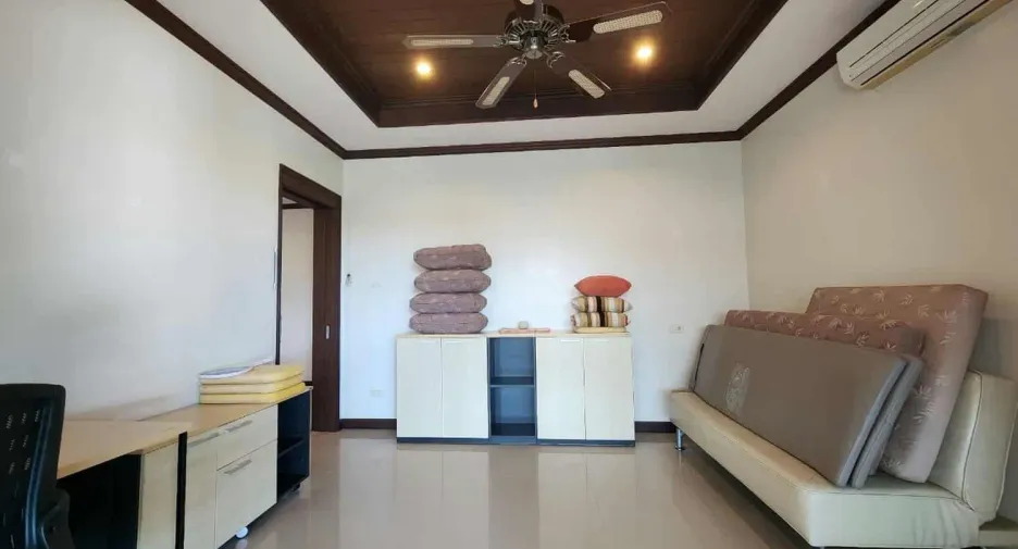 Villa zum Kauf mit 3 Zimmer in Cha Am, Phetchaburi