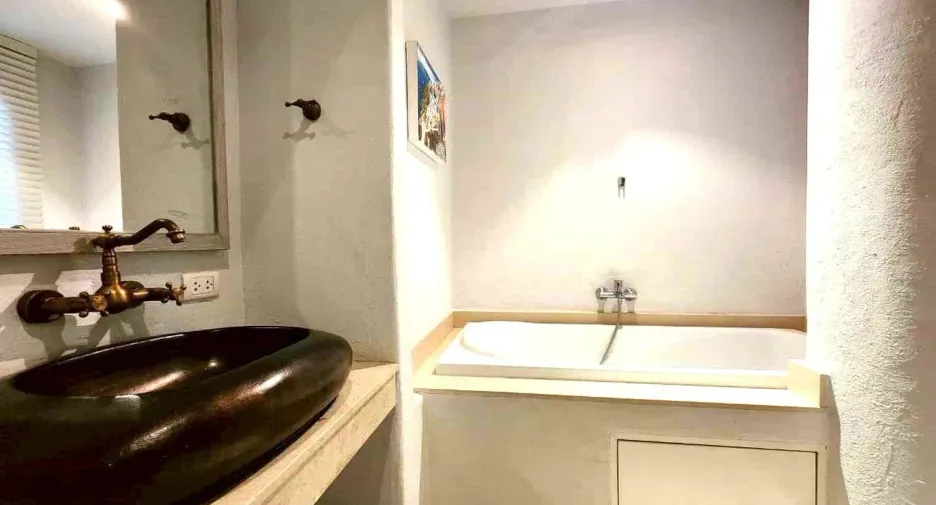 For sale 2 bedrooms condo in Hua Hin, Prachuap Khiri Khan