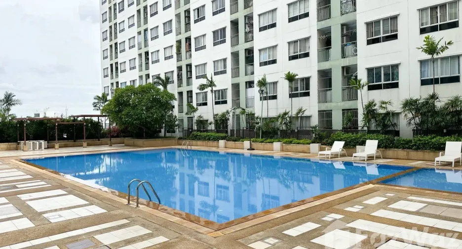 For sale 1 bed condo in Bang Khen, Bangkok