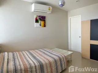 For rent 2 bedrooms condo in Wang Thonglang, Bangkok