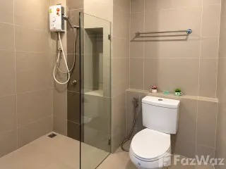For rent 2 bedrooms condo in Wang Thonglang, Bangkok