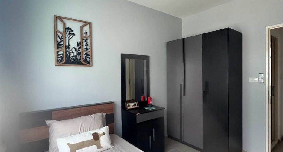 For rent 3 bedrooms townhouse in Bang Phli, Samut Prakan