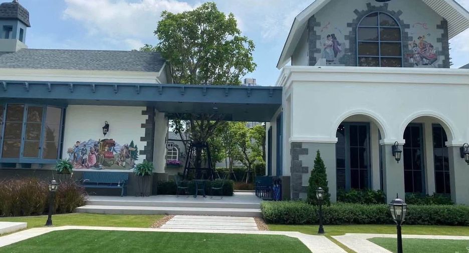 For rent 3 bedrooms townhouse in Bang Phli, Samut Prakan