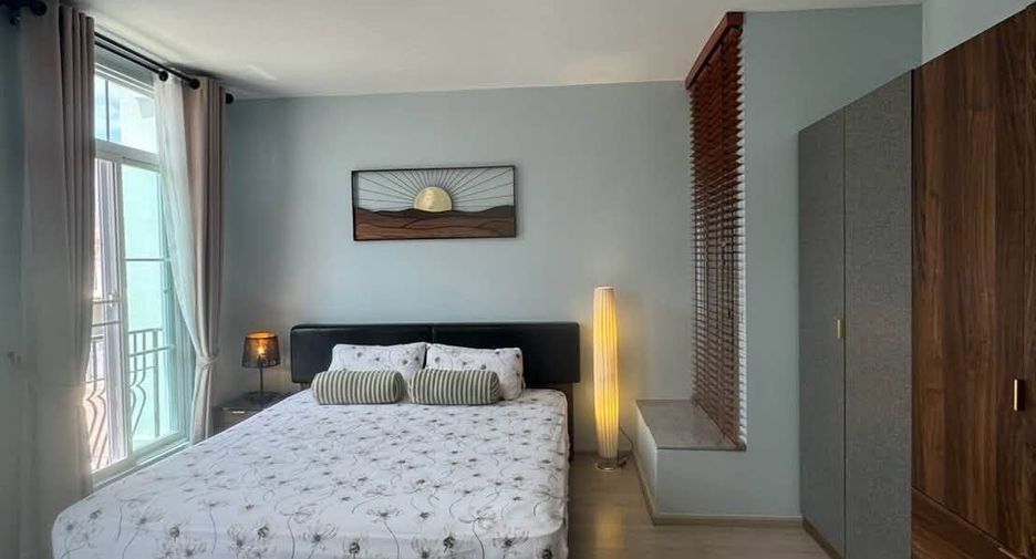 For rent 3 bedrooms townhouse in Bang Phli, Samut Prakan