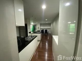 出售 2 卧室 公寓 在 Huai Khwang, 曼谷