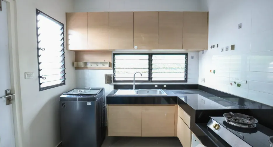 For rent 4 bedrooms house in Bang Khae, Bangkok