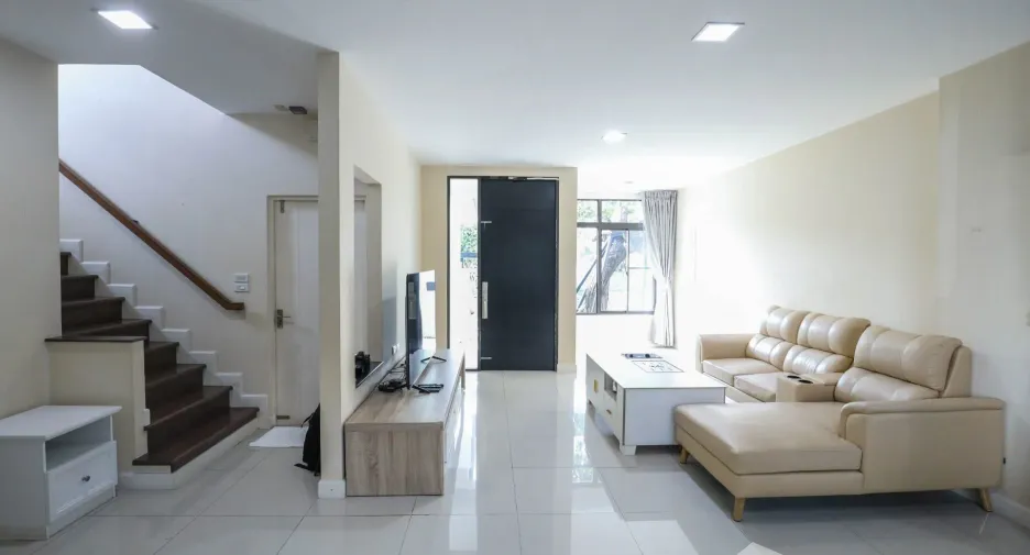For rent 4 bedrooms house in Bang Khae, Bangkok