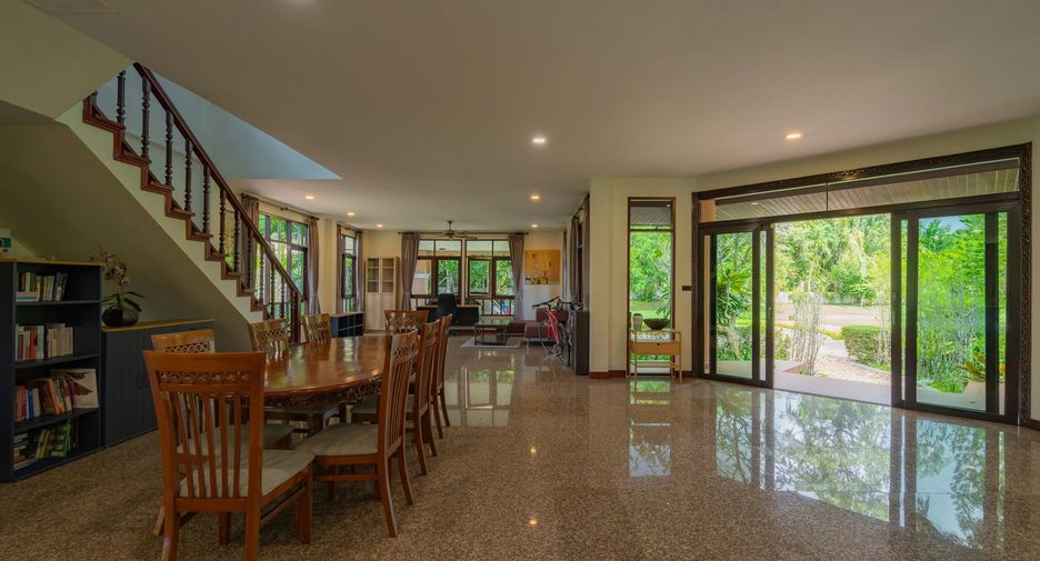For rent 4 bedrooms villa in Thalang, Phuket