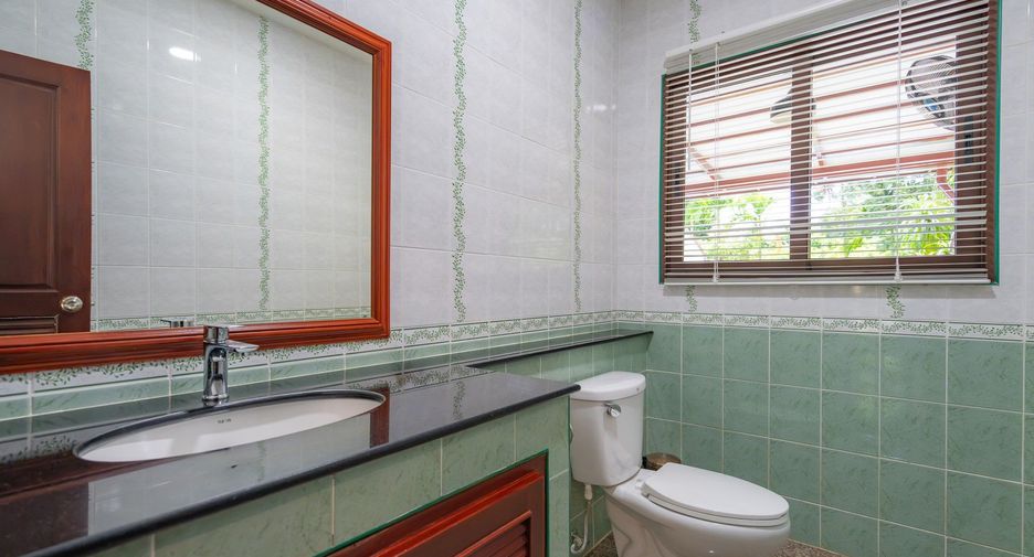 For rent 4 bedrooms villa in Thalang, Phuket