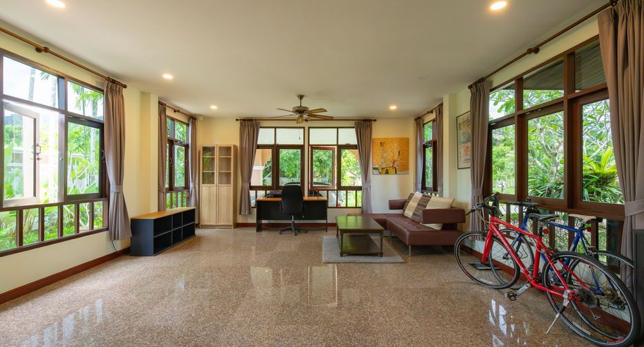 For rent 4 bedrooms villa in Thalang, Phuket