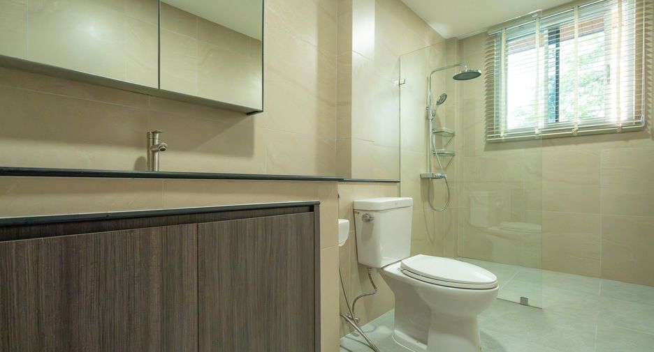 For rent 4 bedrooms villa in Thalang, Phuket