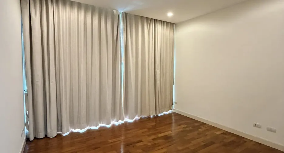 For sale 1 bed apartment in Watthana, Bangkok