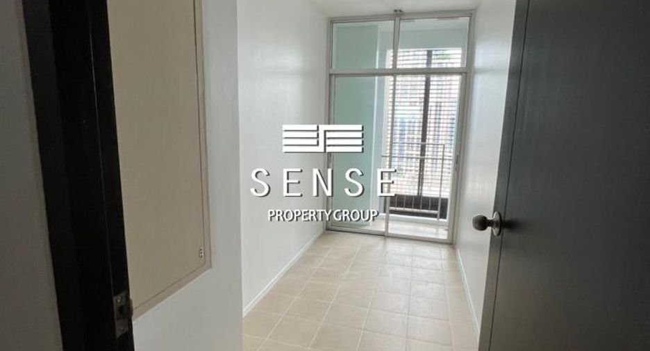 For sale and for rent 3 bedrooms condo in Khlong Toei, Bangkok
