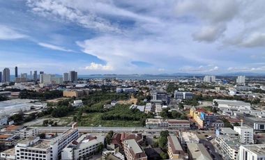Аренда 3 спальни кондо в Банг Ламунг, Чонбури