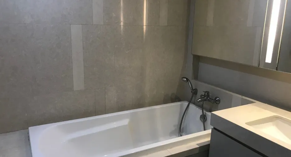 Wohnung zur Miete mit 1 Zimmer in Watthana, Bangkok