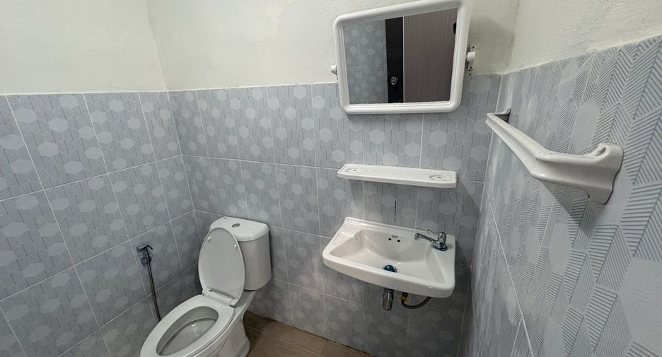 For rent studio house in Si Racha, Chonburi