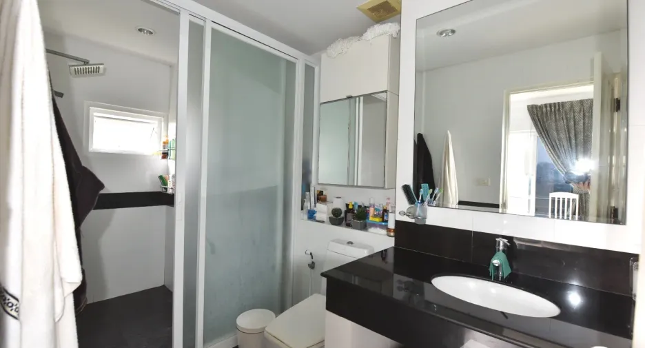 For sale 3 bedrooms condo in Cha Am, Phetchaburi