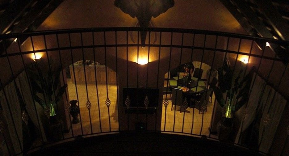 Villa zum Kauf mit 5 Zimmer in Bang Lamung, Chonburi
