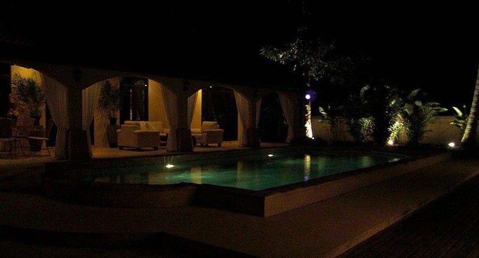 Villa zum Kauf mit 5 Zimmer in Bang Lamung, Chonburi