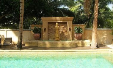 Villa zum Kauf mit 5 Zimmer in Bang Lamung, Chonburi