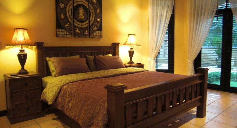 Villa zum Kauf mit 5 Zimmer in Bang Lamung, Chonburi