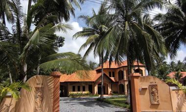 Villa zum Kauf mit 5 Zimmer in Bang Lamung, Chonburi
