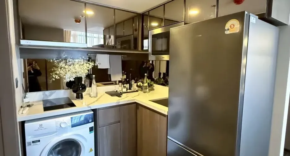 Wohnung zur Miete mit 2 Zimmer in Watthana, Bangkok