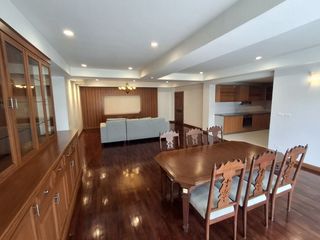 For rent 3 ベッドルーム apartment in Pathum Wan, Bangkok