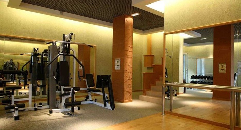 For rent 3 bedrooms apartment in Sathon, Bangkok