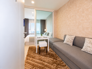 For rent and for sale 1 bed condo in Mueang Samut Prakan, Samut Prakan
