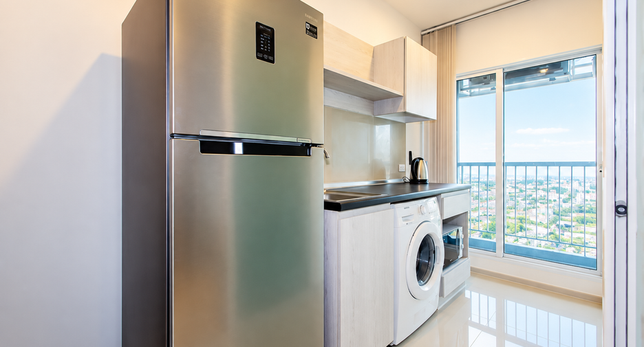 For rent and for sale 1 bed condo in Mueang Samut Prakan, Samut Prakan