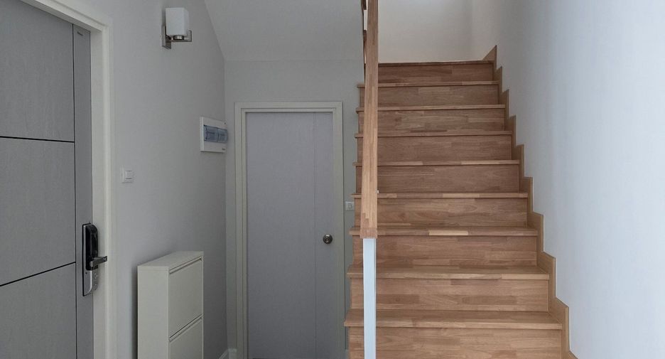 For rent 3 bedrooms house in San Sai, Chiang Mai